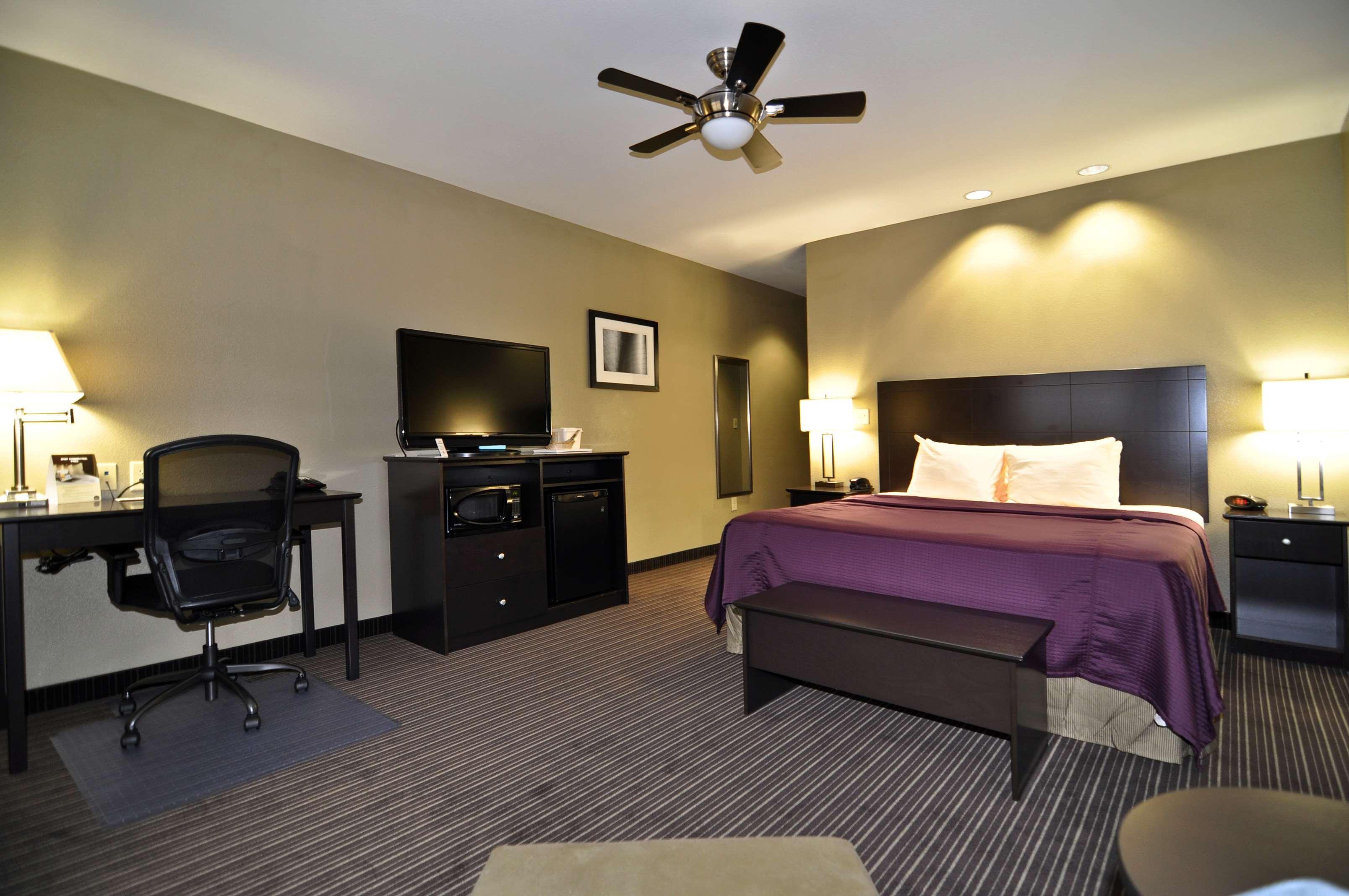 Best Western Giddings Inn & Suites Oda fotoğraf
