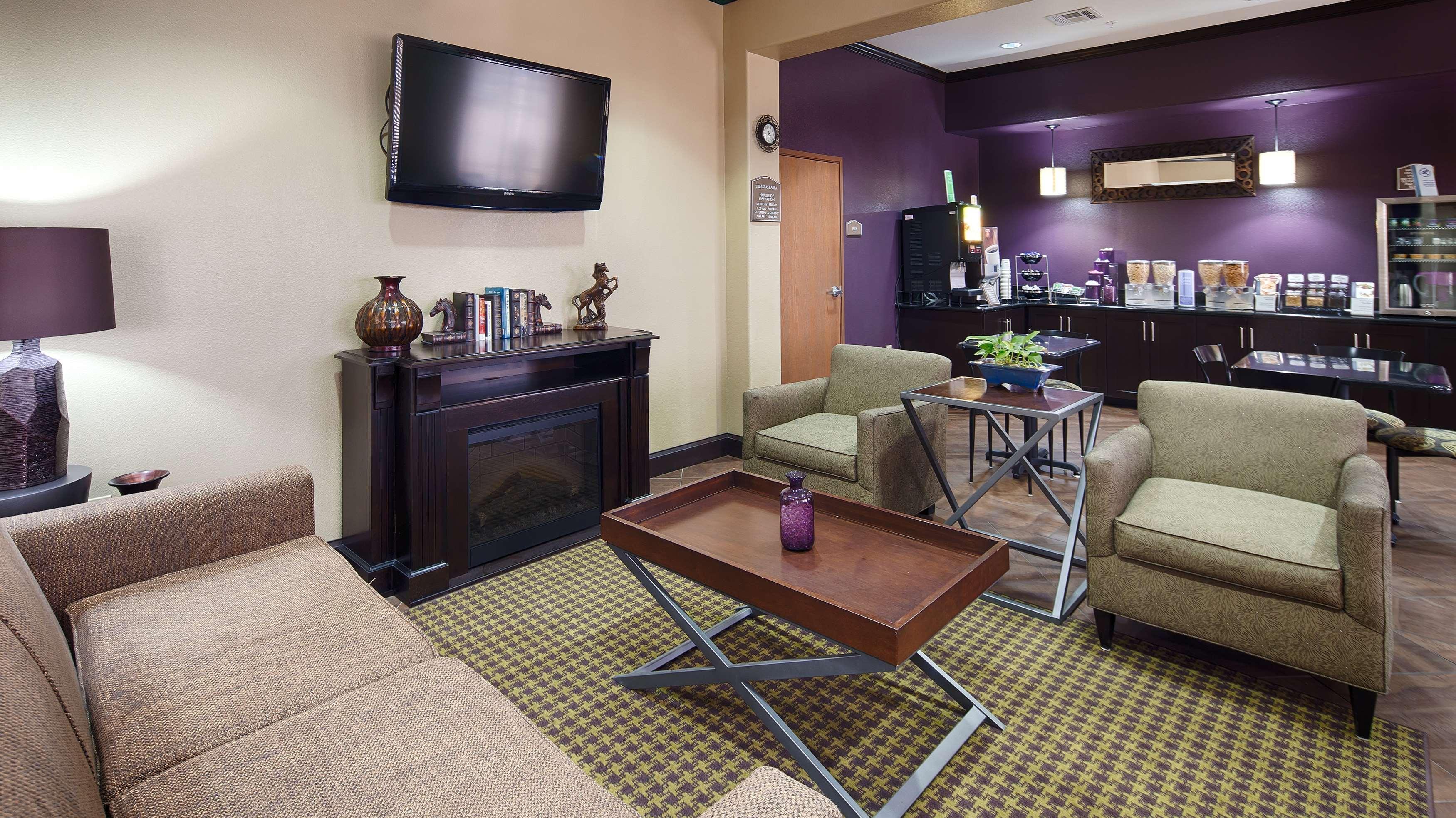 Best Western Giddings Inn & Suites Dış mekan fotoğraf