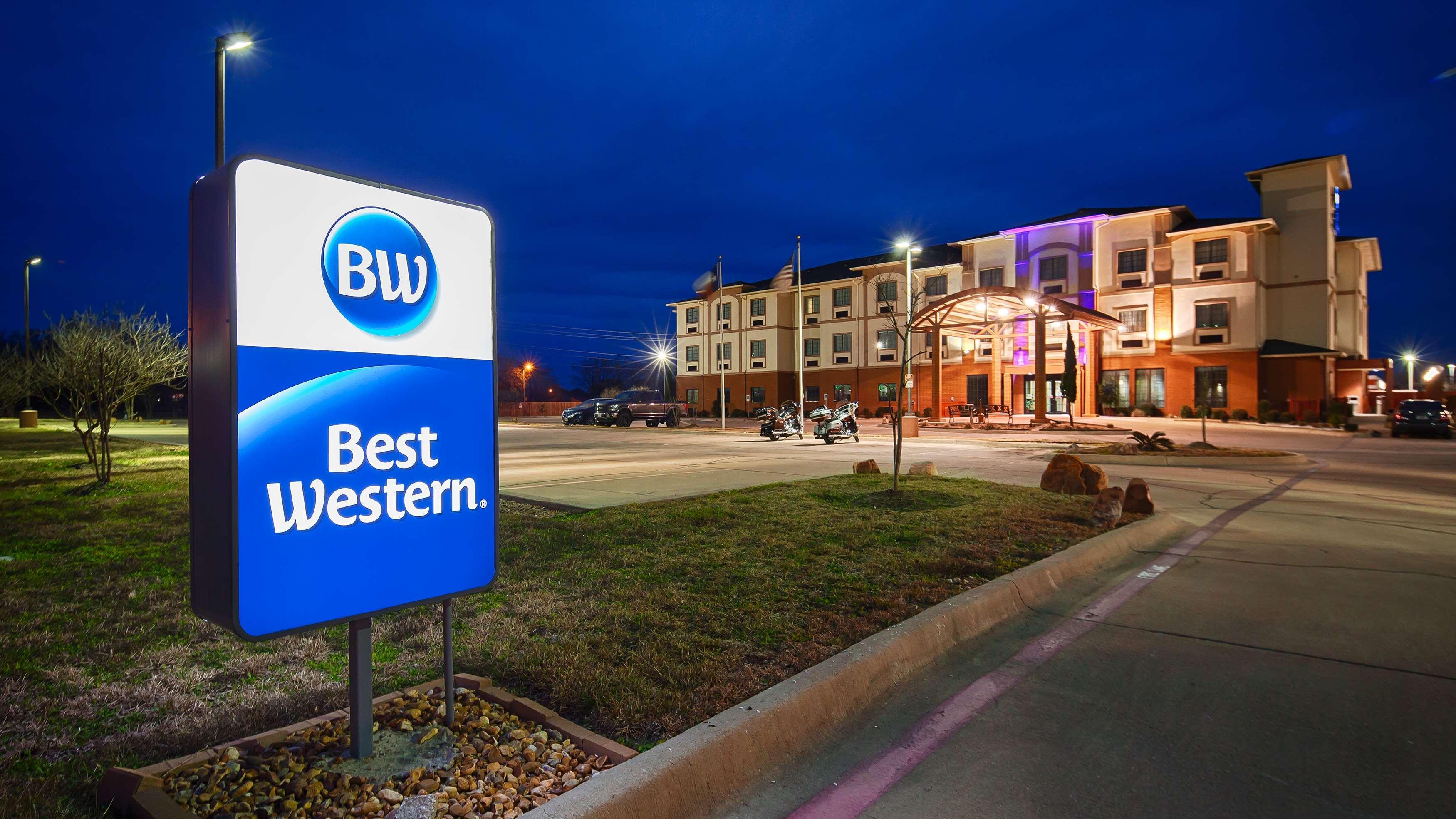 Best Western Giddings Inn & Suites Dış mekan fotoğraf