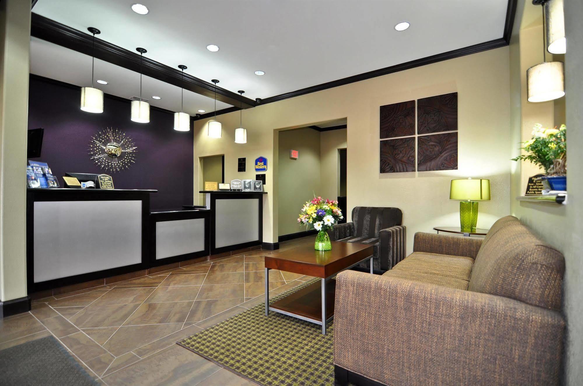 Best Western Giddings Inn & Suites İç mekan fotoğraf