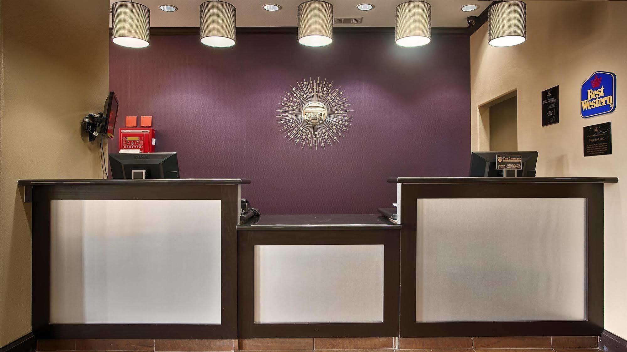 Best Western Giddings Inn & Suites Dış mekan fotoğraf