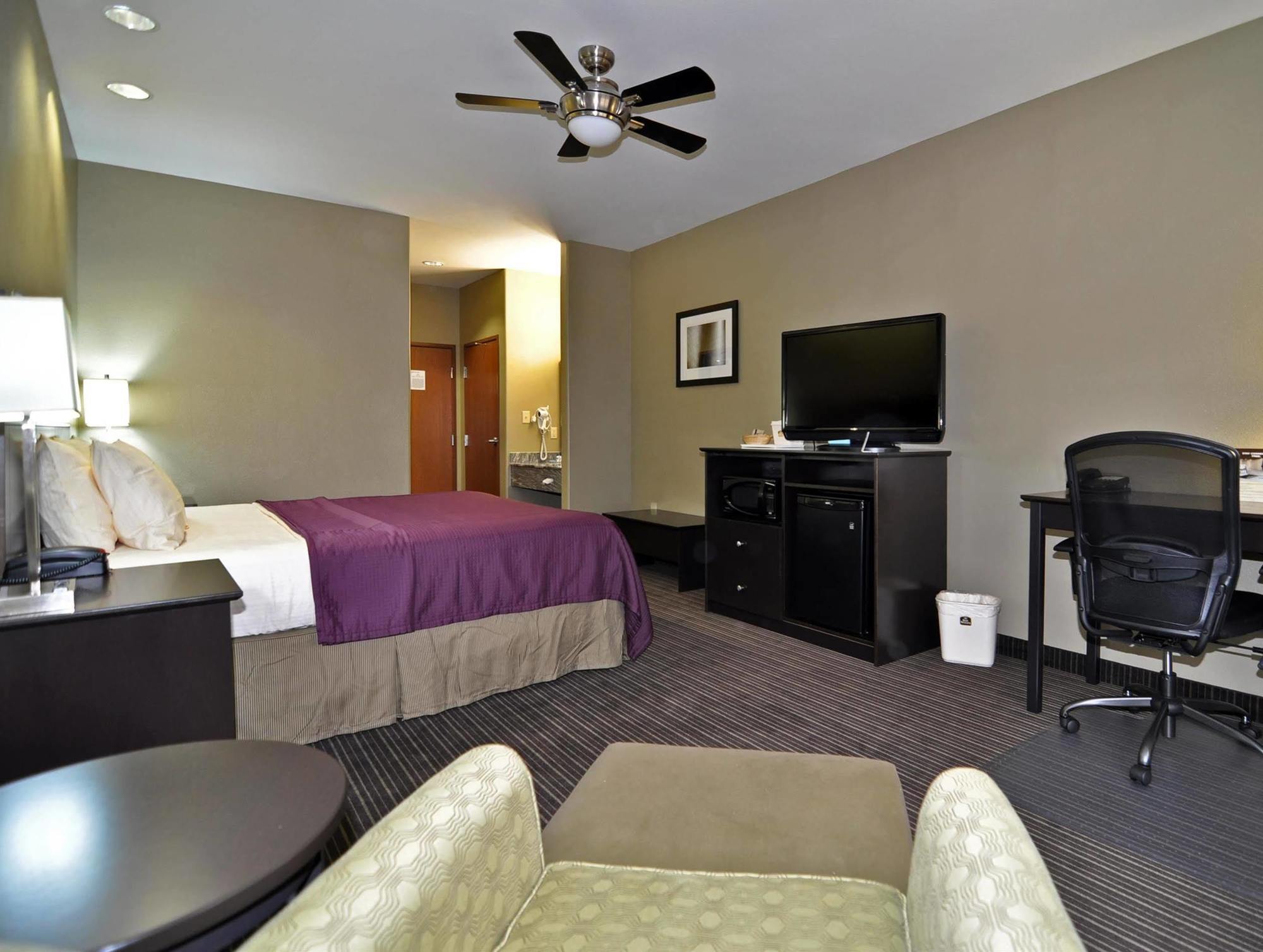 Best Western Giddings Inn & Suites Dış mekan fotoğraf